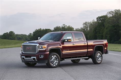 2017 Sierra Hd Gets New Diesel Engine New Colors And More Gm Authority