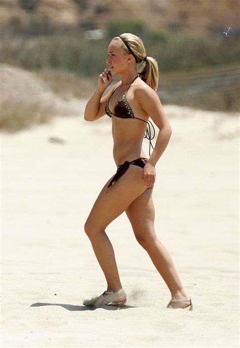 Hayden Panettiere Enjoying On Beach And Showing Sexy Ass And Body In