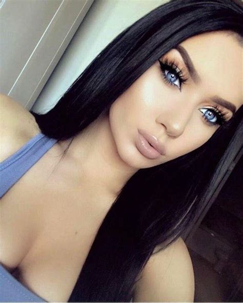 Straight Hair In 2020 Gorgeous Makeup Dark Hair Blue Eyes Beautiful Makeup