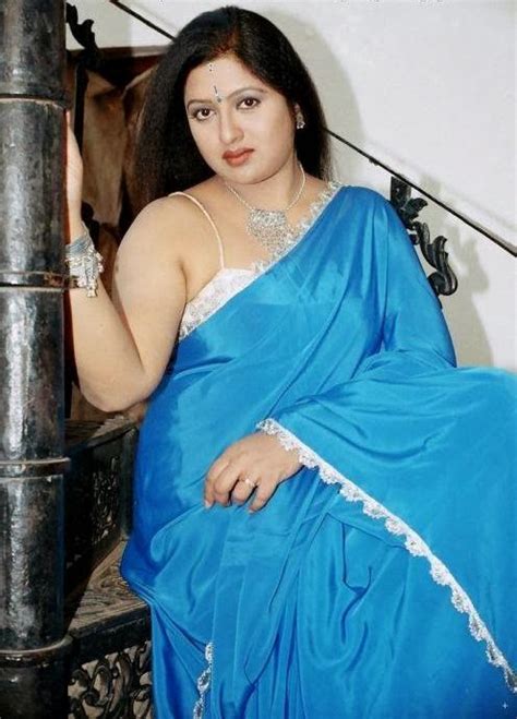 bangladeshi sexy models photo bangladeshi girls looks hot and sexy in saree