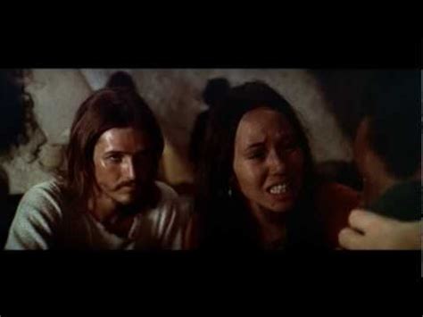 Jesus christ superstar recounts the last days of jesus christ (ted neeley) from the perspective of judas iscariot (carl anderson), his betrayer. Jesus Christ Superstar - Everything's Alright (1970 Audio ...