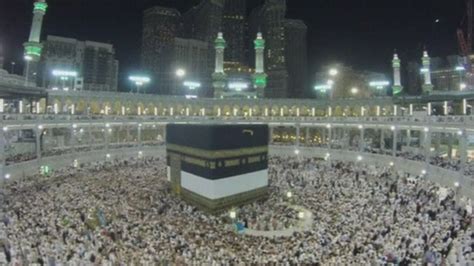 Hajj Muslim Pilgrims Converge On Mecca Bbc News