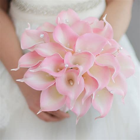 Iffo Bride Holding Flower Custom Modeling Pink Calla Lily Lily Wedding