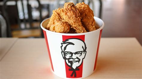 Kfcs Famous Buckets Are Getting A Makeover For The Holidays