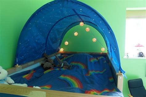 By letting your kids pick and choose the style and fabric for their bunk bed canopy, you can actually give them creative control of their own living space. Canopy Over Bunk Bed For Boys | For the kids | Pinterest ...