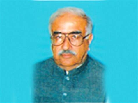 Assessing present electoral trends, some pakistani academics and lawyers participating in a recent conference in delhi indicated that the pakistan. SAMAA - Mir Hazar Khan Khoso appointed as caretaker PM