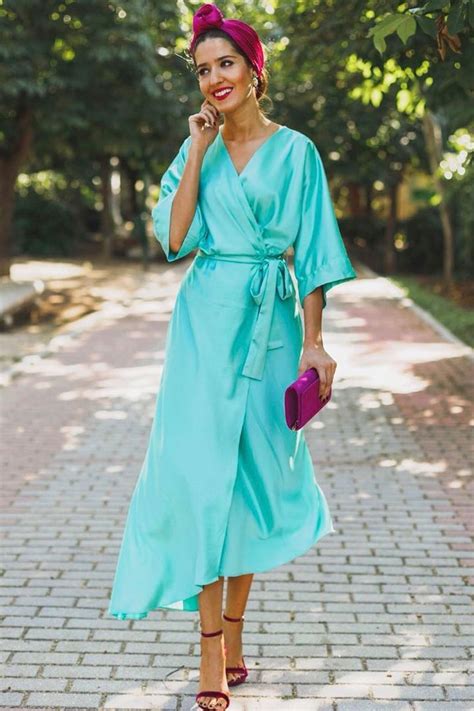 Inspiración Para Invitadas De Verano Stylelovely Confección De Vestido Ropa Para Bodas Atuendo