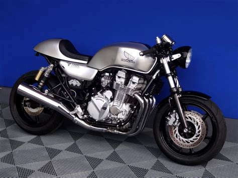 Beautiful honda cb1100 cafe racer built by tux customs from norway. HONDA CB 750 F2 Seven Fifty Cafe Racer Vogel Motorbikes Schüpfheim Pre-owned