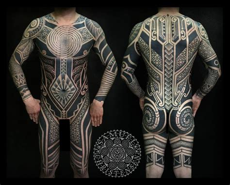 15 Bold And Exquisite Bodysuits Tattoodo