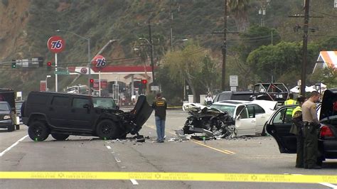 1 Dead In Car Crash Involving Bruce Jenner Cnn Video