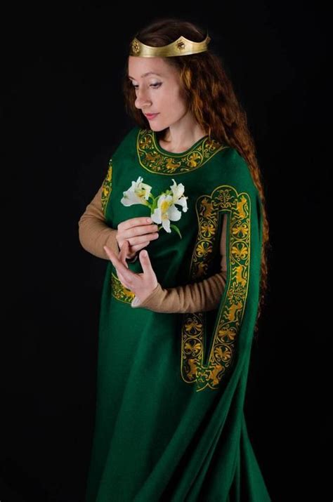 Elfen Hochzeitskleid Renaissancekostüm Mittelalter Kleidung Etsyde