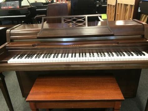 Sold Yamaha Spinet Miller Piano Specialists Nashvilles Home Of