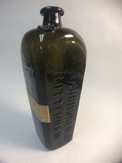Download Square Gin Bottle With an Applied Shoulder Seal - Amherst Antiques