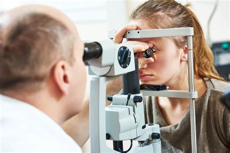 When To See An Optometrist For A Comprehensive Eye Test Entrepreneurs