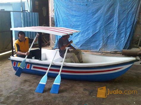 Keputusan presiden sudah di tetapkan rakyat juga sudah siap untuk melakukan keputusan presiden. PERAHU DAYUNG mini cocok untuk bersantai | Jakarta Barat ...