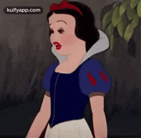 Snow White Snow White Discover Share Gifs