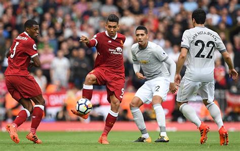 ฟุตบอล พรีเมียร์ลีก อังกฤษ 2019/20 วันอาทิตย์ที่ 19 มกราคม 2563 เวลาแข่งขัน : ลิเวอร์พูล 0-0 แมนฯ ยูไนเต็ด ผลบอลสด พรีเมียร์ลีก อังกฤษ