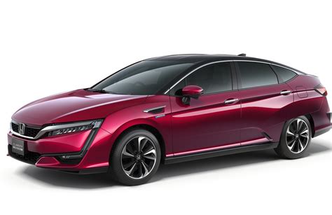 2016 Honda Clarity Fuel Cell Production Car Revealed Performancedrive
