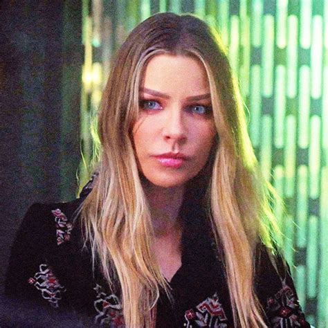 Chloe Decker Lauren German Chloe Decker Attractive People