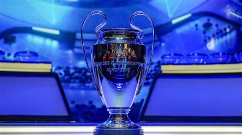 Champions League 2021 - Estes são os potes do sorteio da fase de grupos da Champions League 2021/22
