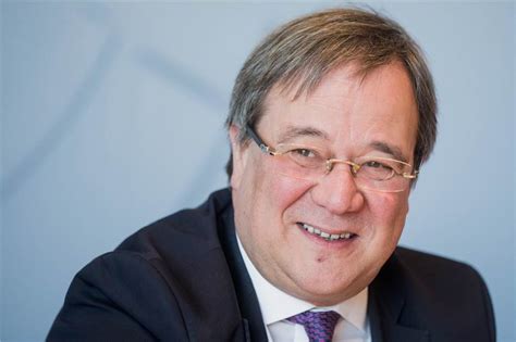 „da ich mir zu jeder klausur. Armin Laschet: „Ich sehe Tönnies in Verantwortung"