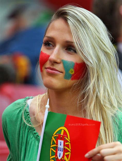 Euro Footballs Most Attractive Portuguese Female Fans Ye Kya Chutiyapa Hai