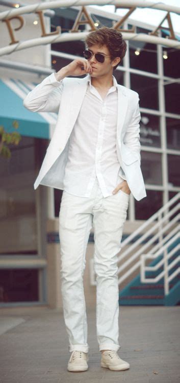 15 Ideal White Party Outfit Ideas For Men For Handsome Look All White