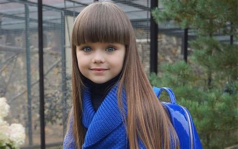 Menina Russa é Considerada A Criança Mais Bonita Do Mundo Fotos 06