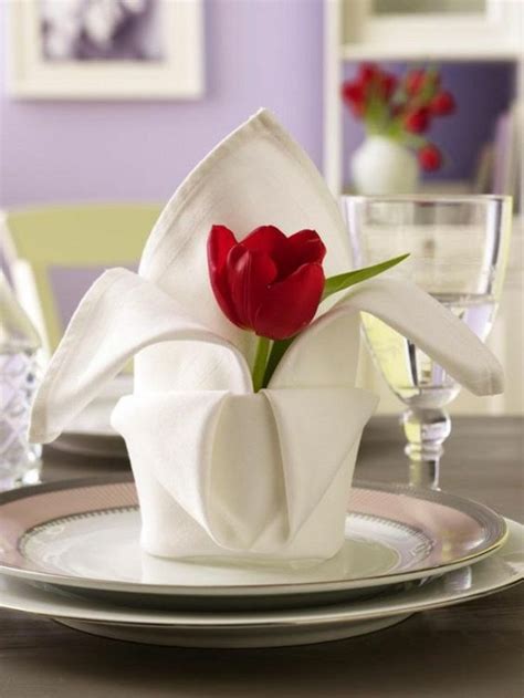 Napkin Fold Creating A Creative Table Decorations For Easter