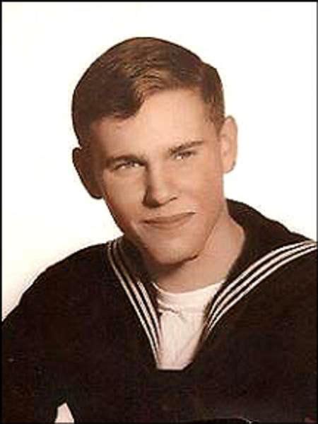 Mannion began his career with the philadelphia phillies, staying with the team for 15 years. Virtual Vietnam Veterans Wall of Faces | JOHN E SCHON | NAVY | Vietnam veterans, Vietnam ...