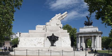 War Memorials And Remembrance Historic England
