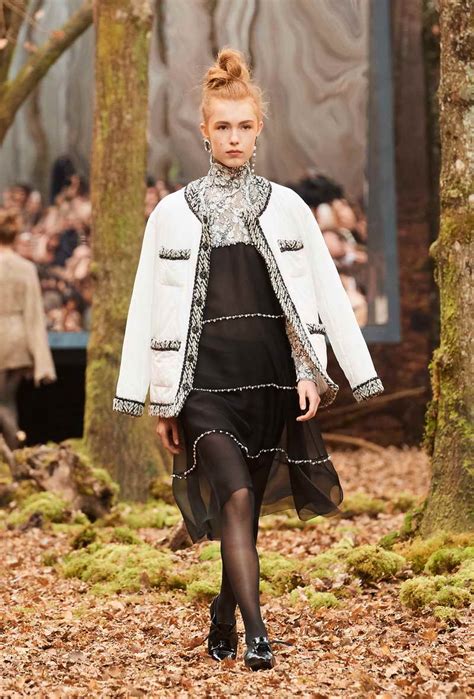 Chanel Fall Winter 201819 Ready To Wear Collection Trendystyle Hong Kong