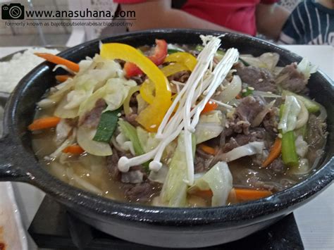 This mall is only suitable for a quick shopping just to get what you need and out. Makanan Asli Korea di Sopoong Melawati Mall - Ana Suhana