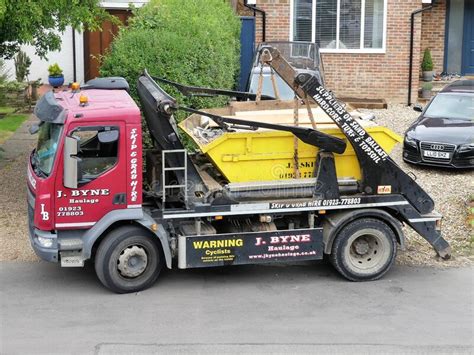 Daf Skip Loader Truck Belonging To J Byne Haulage Limited Of