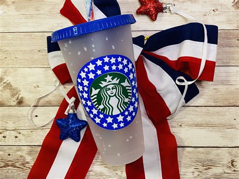 Download Happy Fourth of July! Free SVG for the Holiday | ¡Feliz ...