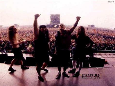 Download Powerful Pantera Heavy Metal Band Wallpaper