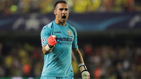 Jul 23, 2020 contract expires: Villarreal: Asenjo volvió once meses después a lo grande ...