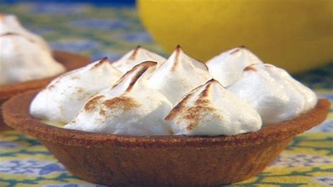Cook over medium heat, stirring constantly with a wire whisk, until mixture comes to a boil. Individual lemon meringue pies | Recipe | Meringue pie ...