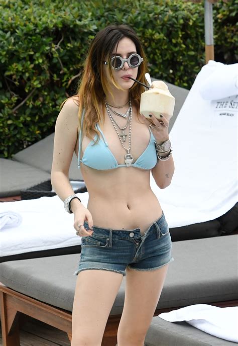 Bella Thorne Sexy New Photos TheFappening