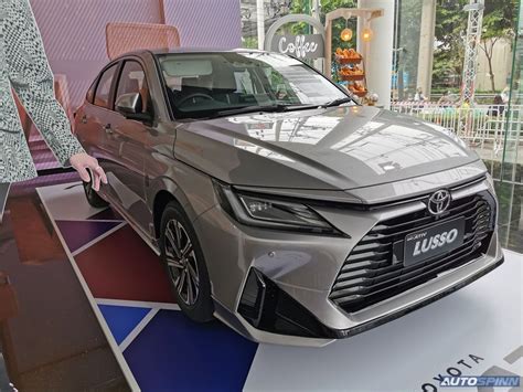 All New Toyota Yaris Ativ ครั้งแรกในโลก ราคาโดนใจ ออฟชั่นเต็ม รถ