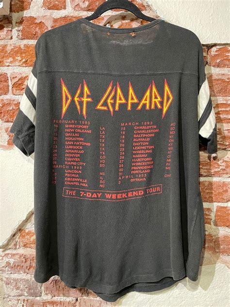 Def Leppard Adrenalize Graphic Tour T Shirt W Striped Sleeves