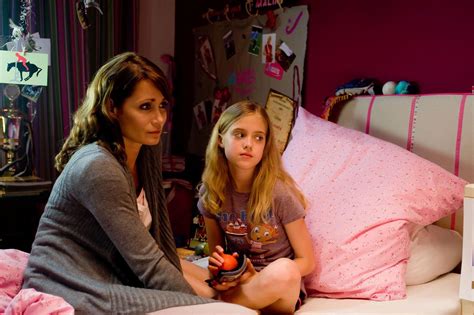 Besetzung laila meinecke, rosa meinecke, jessica schwarz, katharina thalbach. Hanni und Nanni von Christine Hartmann, Hannelore Elsner ...