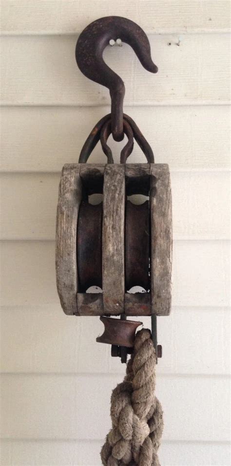 Primitive Rustic Antique Cast Iron Wood Barn Pulley Block And Tackle