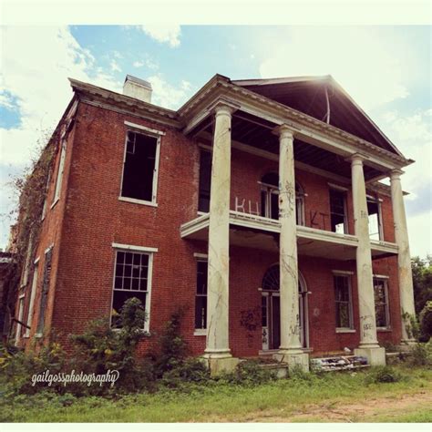 Abandoned Antebellum Mansion In Nachez Mississippi Gailgossphotography