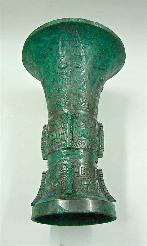 Chinese Bronze Vessel Shang Dynasty Art And Antiques Restoration And