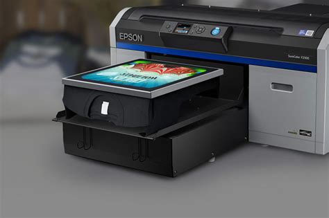 Epson F2100 W DTG принтер за печат върху текстил - GraphicaMC