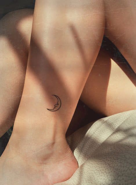This Might Be Perfect Small Moon Tattoos Cool Small Tattoos Small