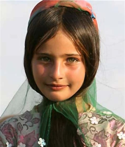 Kurdish Girl Photo