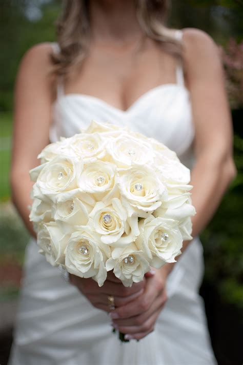 Pin By Emily Street On Rosen Wedding White Rose Wedding Bouquet