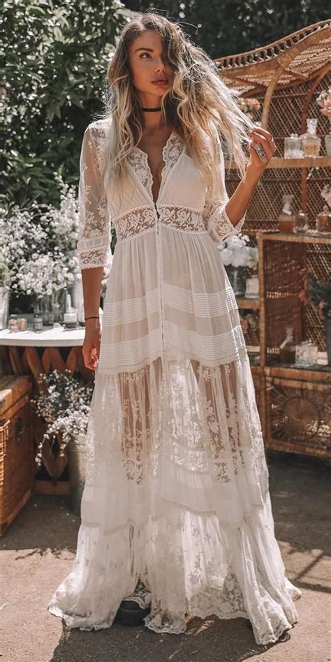 Bohemian Wedding Dresses 27 Gowns For A Dreamy Look Boho Wedding Dress Bohemian Bohemian